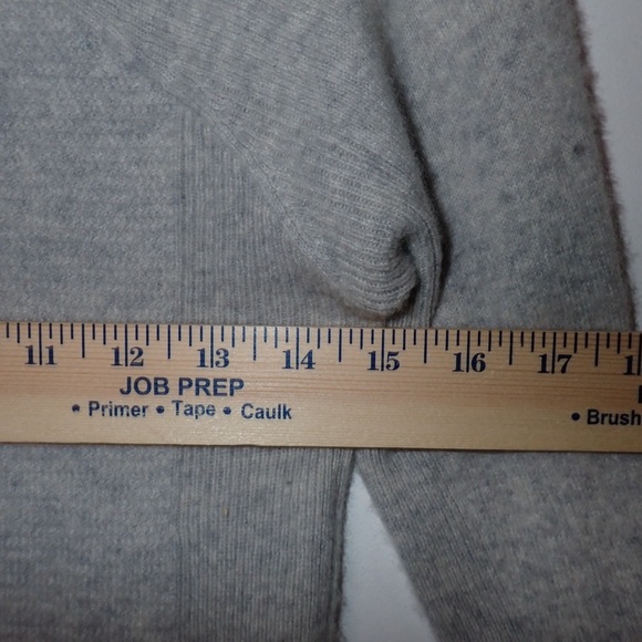 Lululemon Sit in Lotus Cardigan Sweater 100% Cashmere - Picture 7 of 8